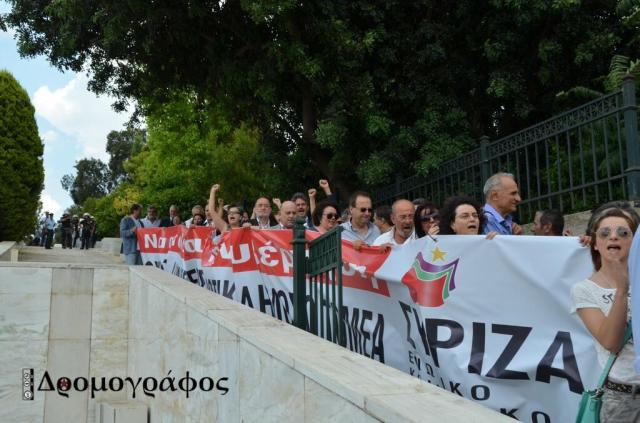 BPSeNmACYAAkd8f.jpg large