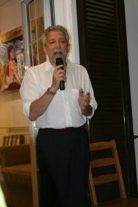 1174559_329944080475027_1745832125_n