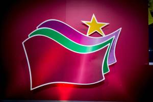 1069415_624579684226984_143226817_n